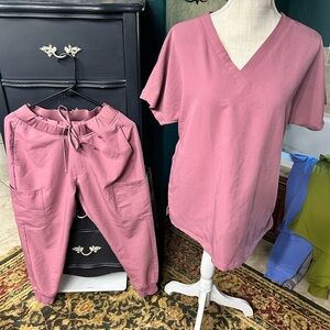 Pink Women's V-Neck Scrub Set Mandala size M